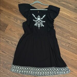 Elegant Black Dress with White Embroidery